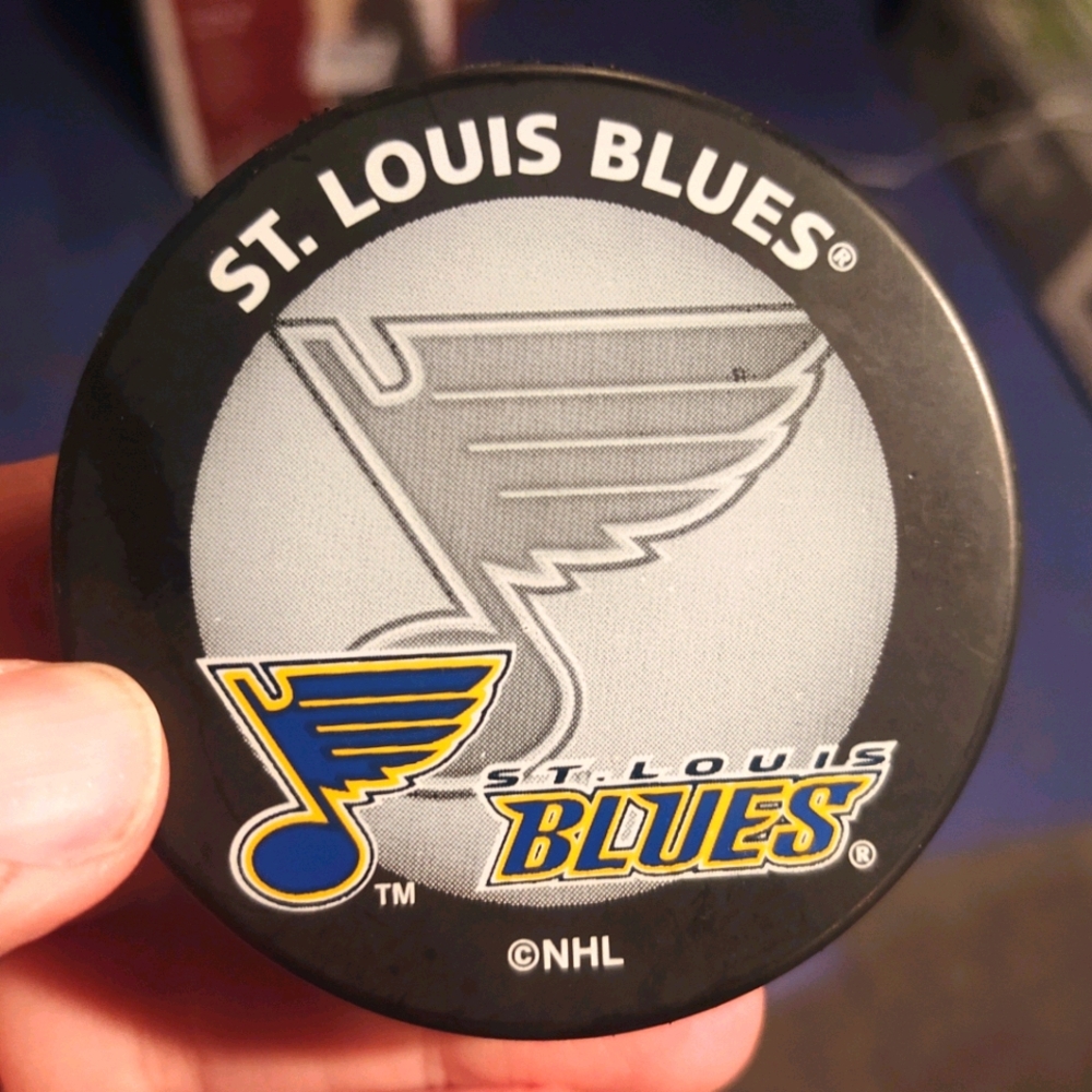 St Louis blues souvenir hockey puck